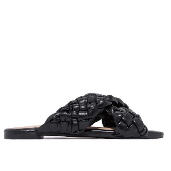 Black Woven Straps Sandals - Picture 7 of 10